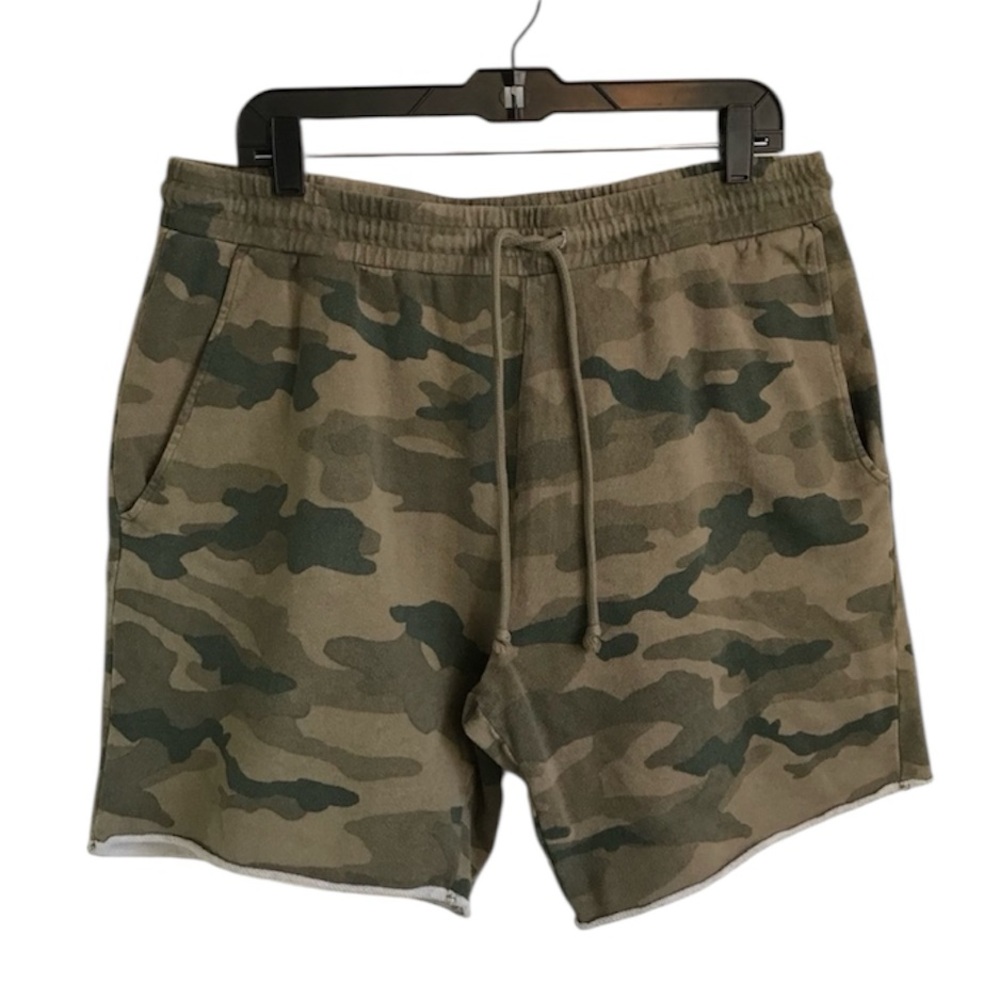 H&M Divided Men’s XL Army Green Camouflage Casual Athletic Drawstring Shorts EUC - Picture 2 of 13